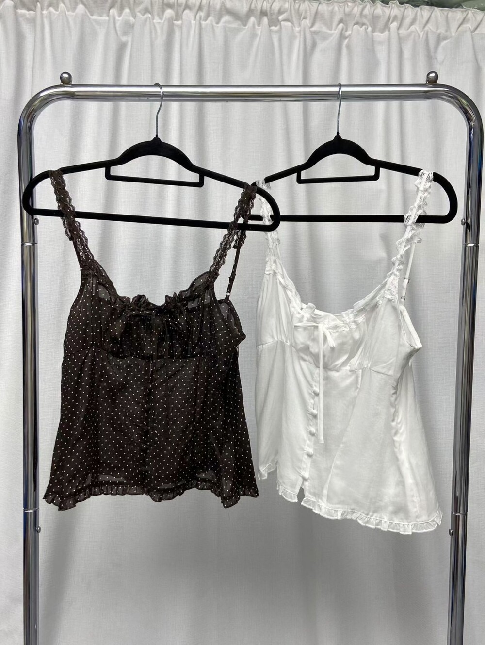 Reformation Eveline Top In White - Picture 6 of 15